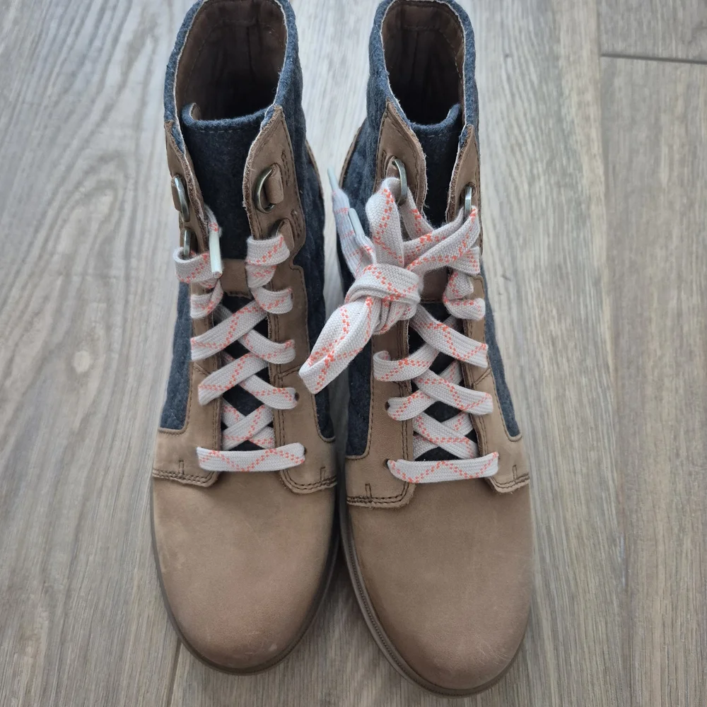 Sorel Evie 2 NW Lace Velvet Tan - Picture 3 of 7